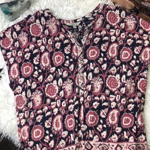💙EUC lucky brand paisley pearl top